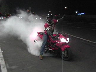 Honda CBR 600 burn-outs