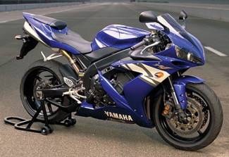 Yamaha babes motor girls 